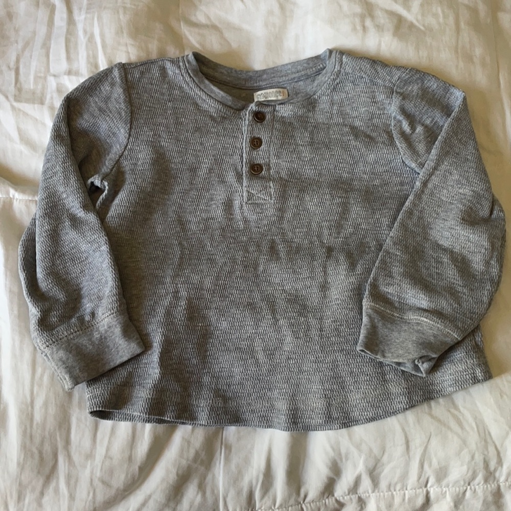 Boys 2t Gymboree knit shirt